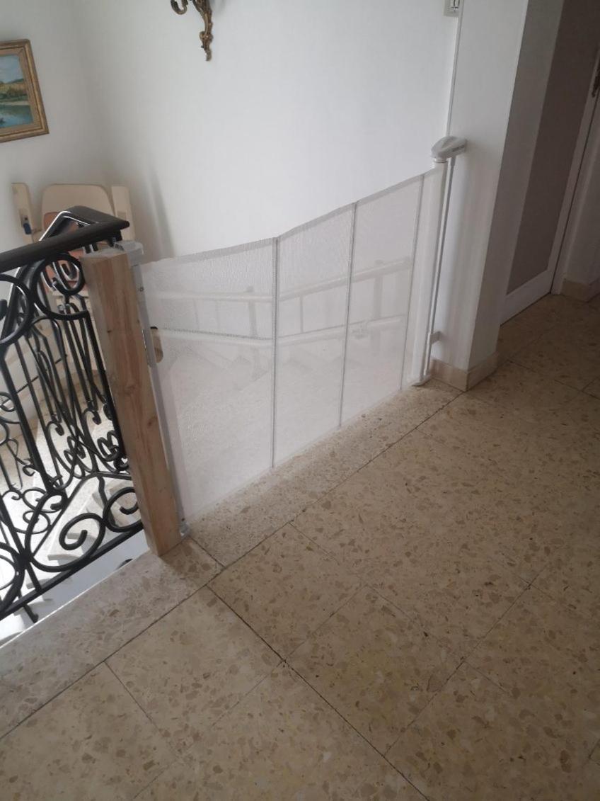 Appartement Dans Villa Avec Piscine Et Jardin مارغيريتيس المظهر الخارجي الصورة